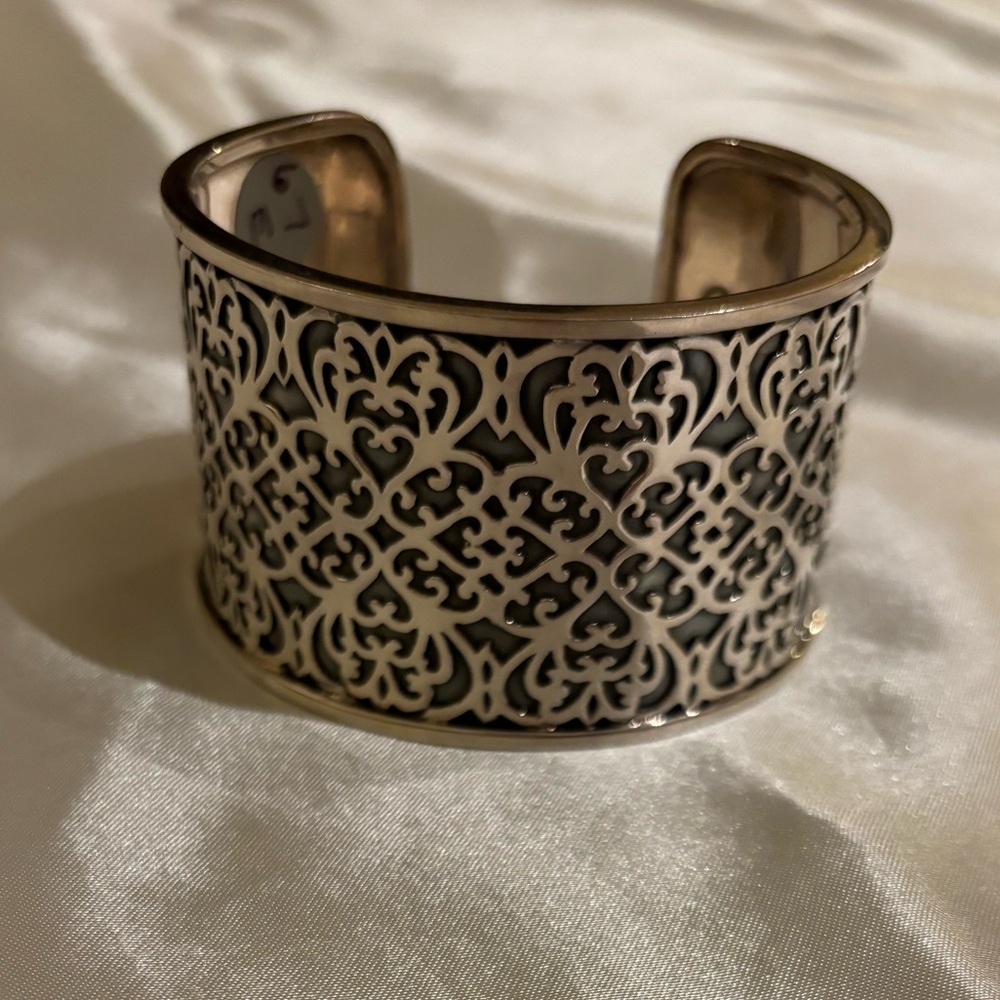 Silpada Designs Sterling Silver Bangle